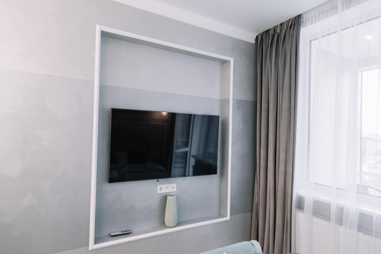 Royal Tower Vip Smart Apartments 1 Киев Екстериор снимка